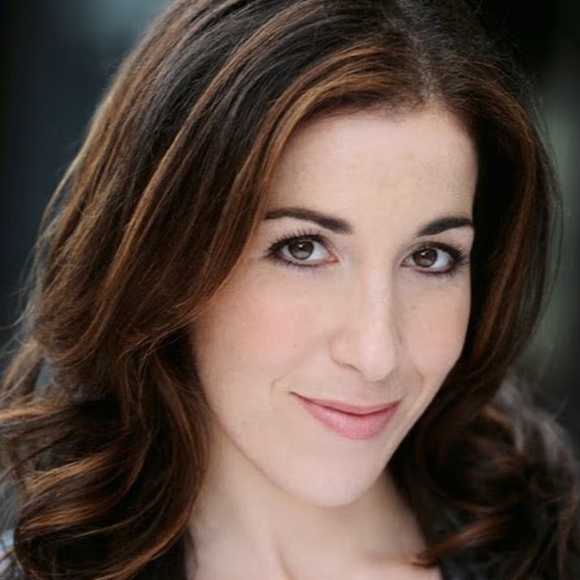 Meet your Posher, Sarah - Picture 1 of 1